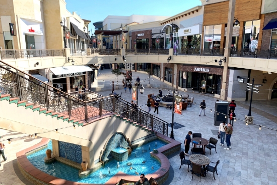 Camarillo Premium Outlets